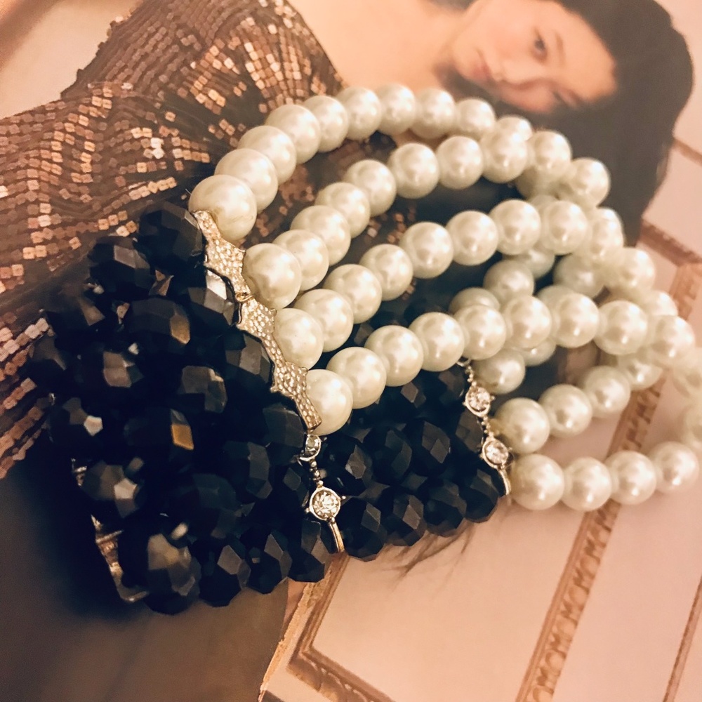 PEARL & JET BRACELET MULTI LAYER STRETCH LUNA Beaded NEW CONDITION - Picture 8 of 12